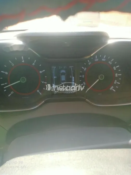 Chery Arrizo 5 2022 White Used for Sale - 5