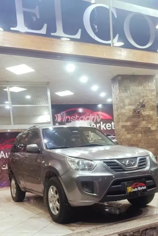 شيرى تيجو 2018 رمادي مستعملة للبيع - 2