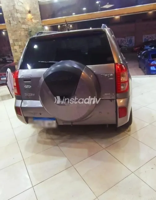 شيرى تيجو 2018 رمادي مستعملة للبيع - 4