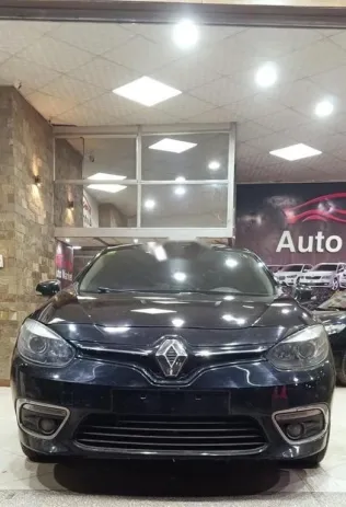 رينو فلوانس 2016 أسود مستعملة للبيع