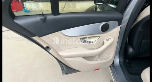 Mercedes C 180 2015 White Used for Sale - 10