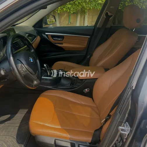 بي ام دبليو 318 2018 أبيض مستعملة للبيع - 1