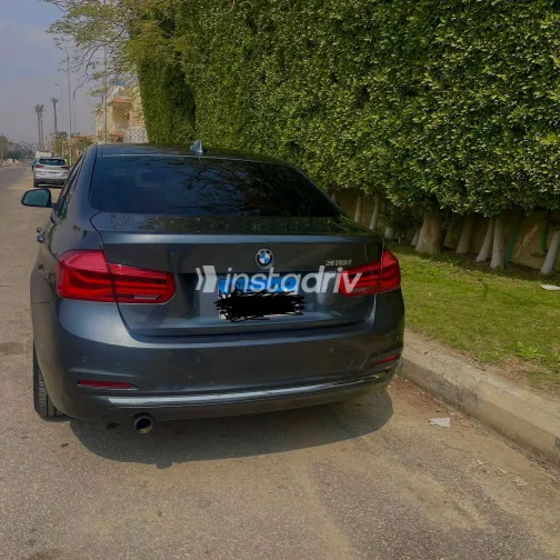 بي ام دبليو 318 2018 أبيض مستعملة للبيع - 4