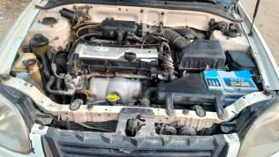 هيونداي فيرنا 2011 أبيض مستعملة للبيع