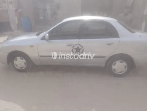 شيفروليه لانوس 2010 أبيض مستعملة للبيع - 3