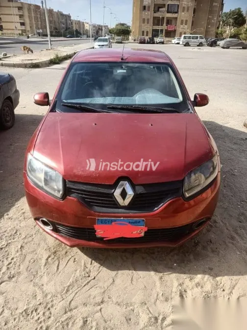رينو لوجان 2015 أحمر مستعملة للبيع - 1