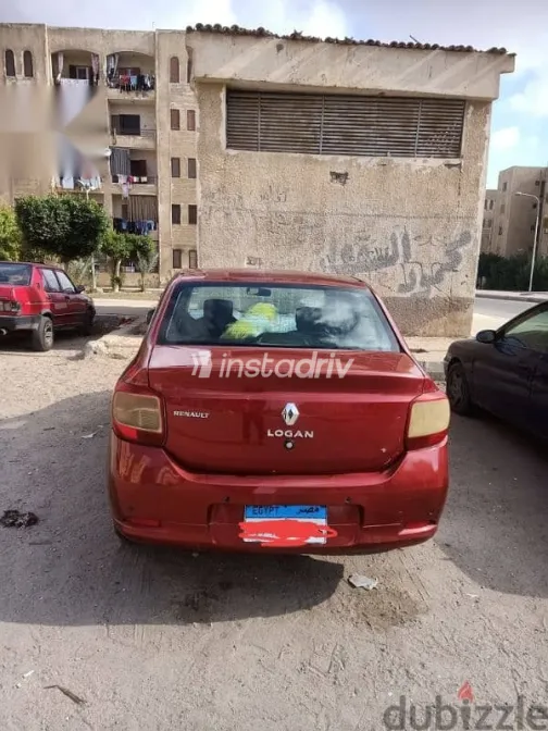 رينو لوجان 2015 أحمر مستعملة للبيع - 2