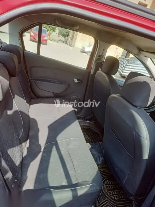 رينو لوجان 2015 أحمر مستعملة للبيع - 4