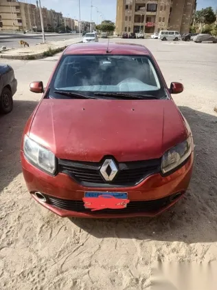 رينو لوجان 2015 أحمر مستعملة للبيع
