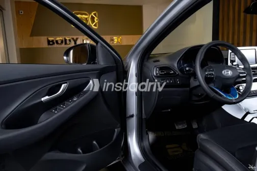 هيونداي I30 2026 فضي جديدة للبيع - 9