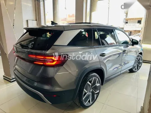 سكودا كودياك 2026 رمادي جديدة للبيع - 6