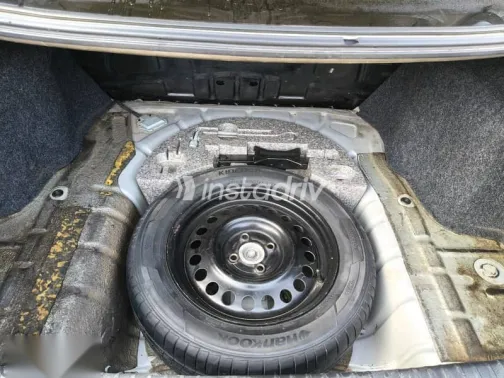 دايو نوبيرا 2001 فضي مستعملة للبيع - 1