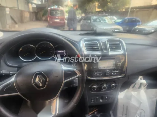 Renault Logan 2018 Gold Used for Sale - 7