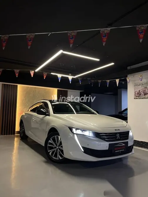 بيجو 508 2023 أبيض مستعملة للبيع - 1