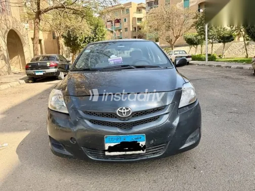 Toyota Yaris 2007 Gray Used for Sale - 1