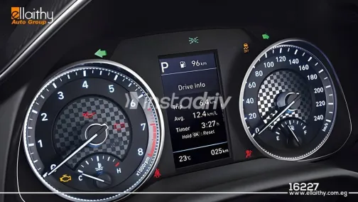 هيونداي إلنترا 2026 فضي جديدة للبيع - 5