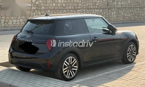 Mini Cooper 2025 Black Used for Sale - 2