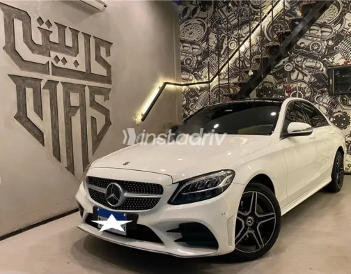 Mercedes C 200 2019 White Used for Sale - 1