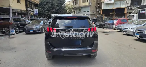 بيجو 5008 2019 أبيض مستعملة للبيع - 4