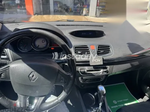 Renault Fluence 2016 Gray Used for Sale - 2