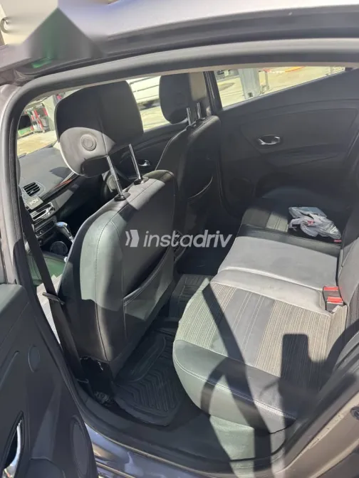 Renault Fluence 2016 Gray Used for Sale - 10