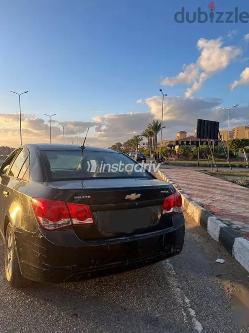 شيفروليه كروز 2010 أسود مستعملة للبيع - 1