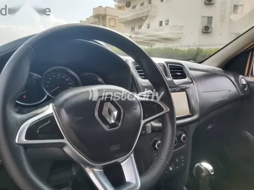 رينو سانديرو 2019 أزرق غامق مستعملة للبيع - 7
