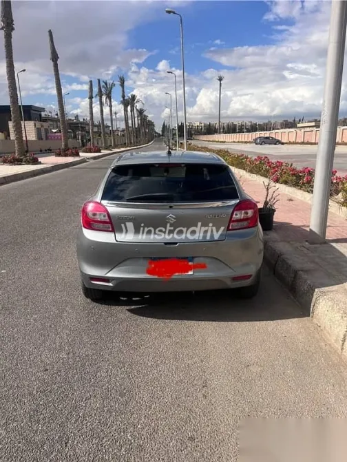 سوزوكى بالينو 2022 رمادي مستعملة للبيع - 3