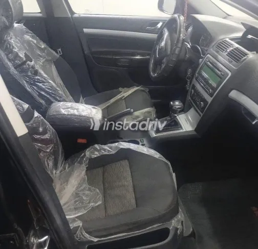 سكودا فانتازيا 2011 أسود مستعملة للبيع - 5