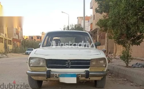 بيجو 504 1979 بيج مستعملة للبيع - 1