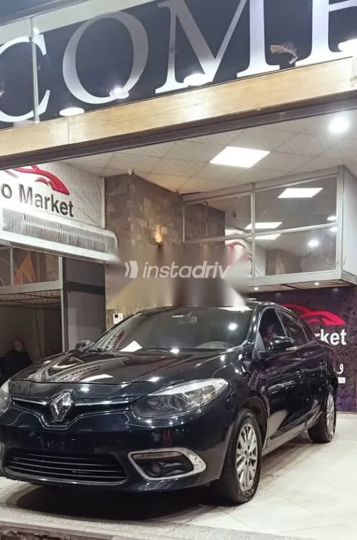 Renault Fluence 2016 Black Used for Sale - 3