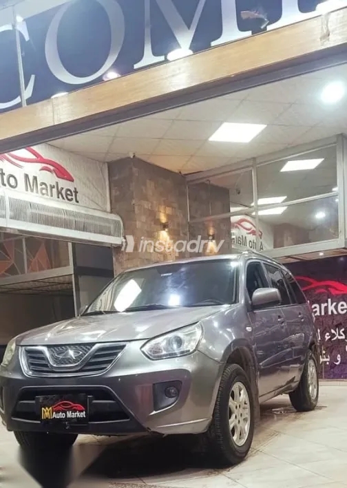 شيرى تيجو 2018 رمادي مستعملة للبيع - 3