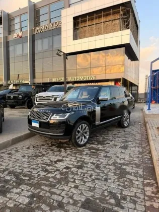 لاند روفر رنج روفر فوج 2020 أزرق غامق مستعملة للبيع