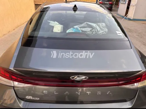 هيونداي إلنترا سى ان 7 2021 أبيض مستعملة للبيع - 9