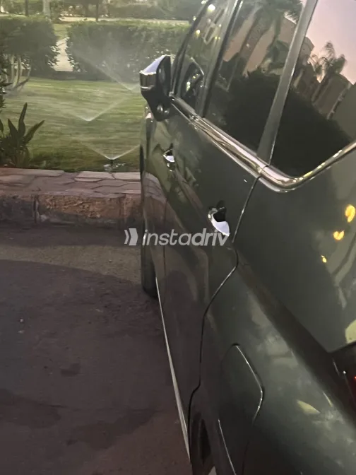 Mitsubishi Xpander 2023 White Used for Sale - 1