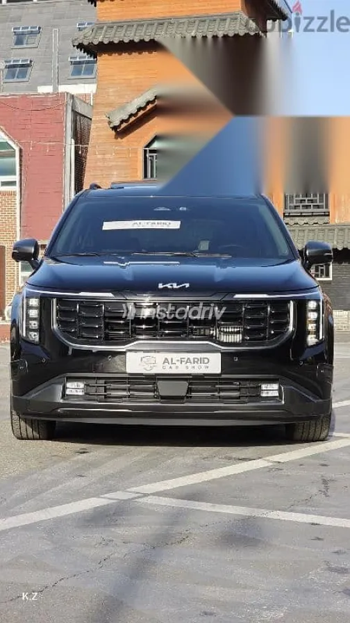 كيا كارنفال 2025 أسود جديدة للبيع - 1