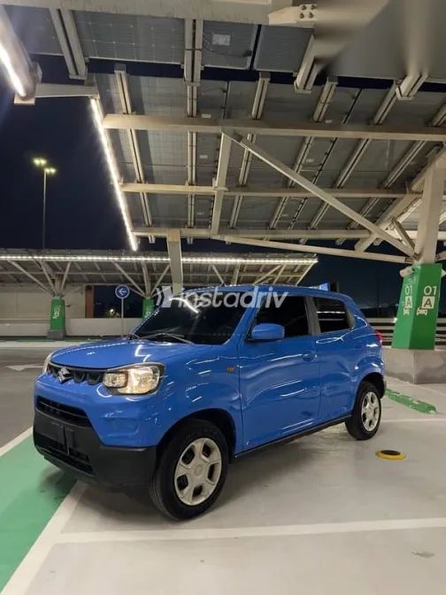 سوزوكى اسبريسو 2022 أزرق غامق مستعملة للبيع - 9