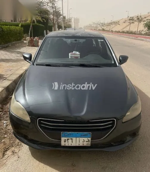 بيجو 301 2017 رمادي مستعملة للبيع - 2