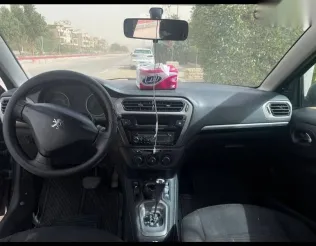 بيجو 301 2017 رمادي مستعملة للبيع