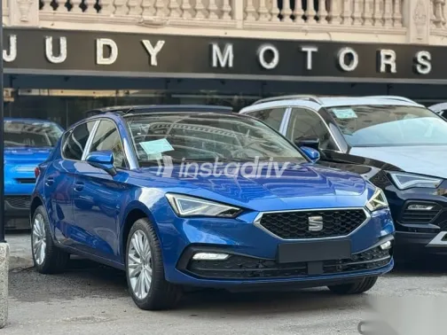 سيات ليون 2026 أزرق غامق جديدة للبيع - 3