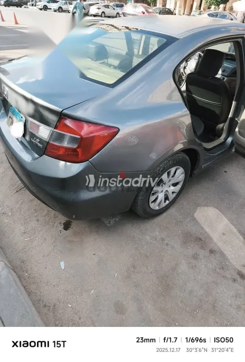 هوندا سيفك 2012 رمادي مستعملة للبيع - 8