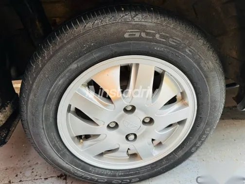 Daewoo Nubira 2004 Beige Used for Sale - 10