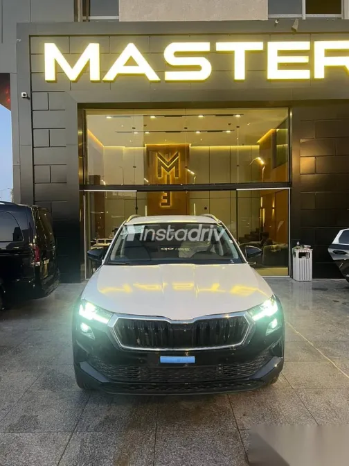 سكودا كاروك 2026 أسود جديدة للبيع - 2