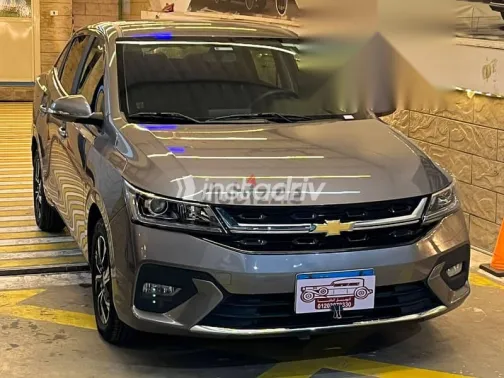 شيفروليه أوبترا 2026 فضي مستعملة للبيع - 3