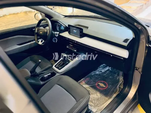 شيفروليه أوبترا 2026 فضي مستعملة للبيع - 7