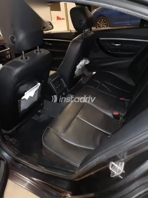 بي ام دبليو 318 2017 رمادي مستعملة للبيع - 2