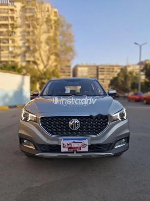 ام جى ZS 2025 فضي مستعملة للبيع - 3