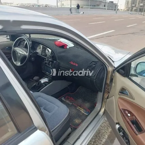 دايو نوبيرا 2004 فضي مستعملة للبيع - 8