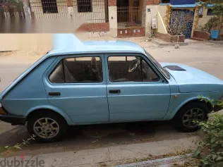 فيات 127 1983 أزرق غامق مستعملة للبيع