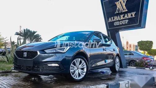 سيات ليون 2026 رمادي جديدة للبيع - 3